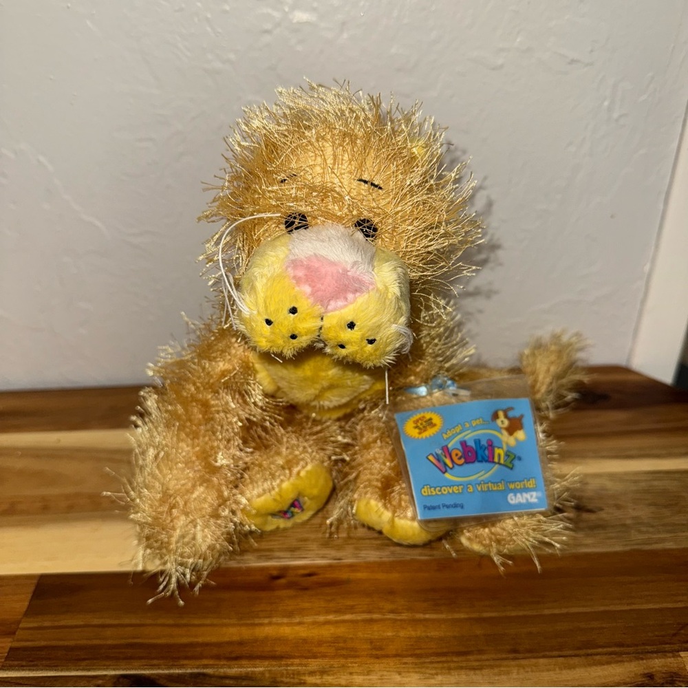 Webkinz Ganz Lioness (HM193) Stuffed Animal With New Unused Code!